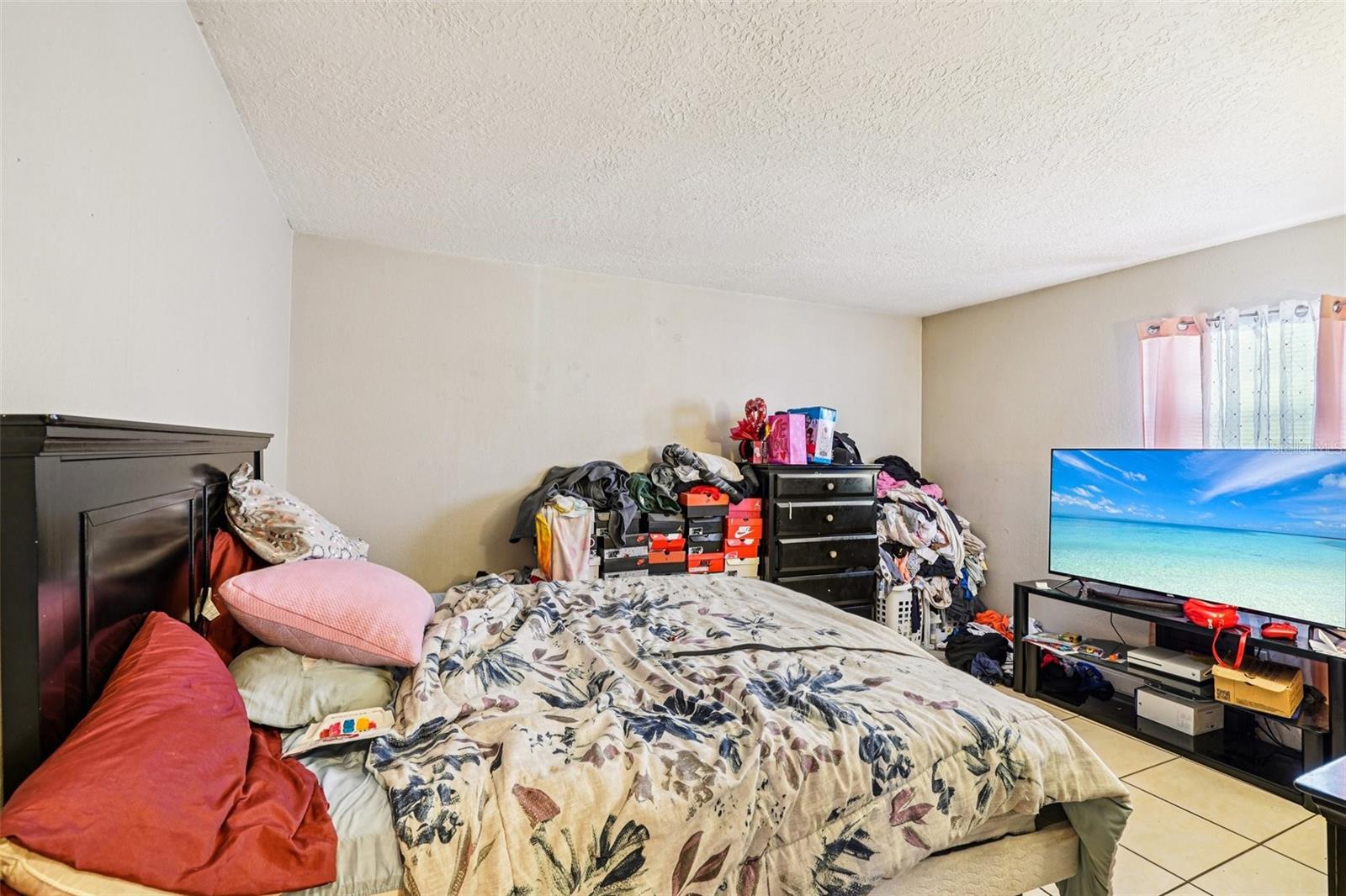 WHISPERING SANDS UN 02 - Residential Income