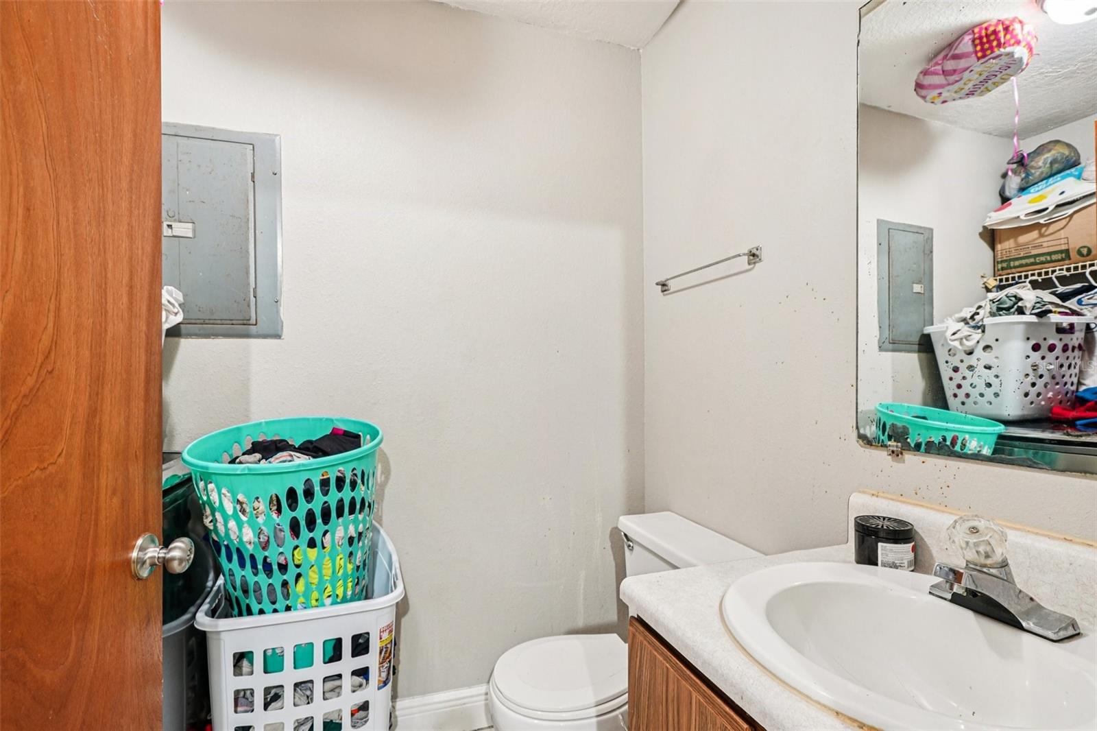 WHISPERING SANDS UN 02 - Residential Income