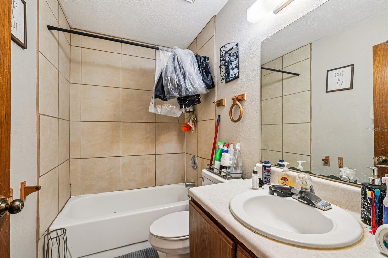 WHISPERING SANDS UN 02 - Residential Income