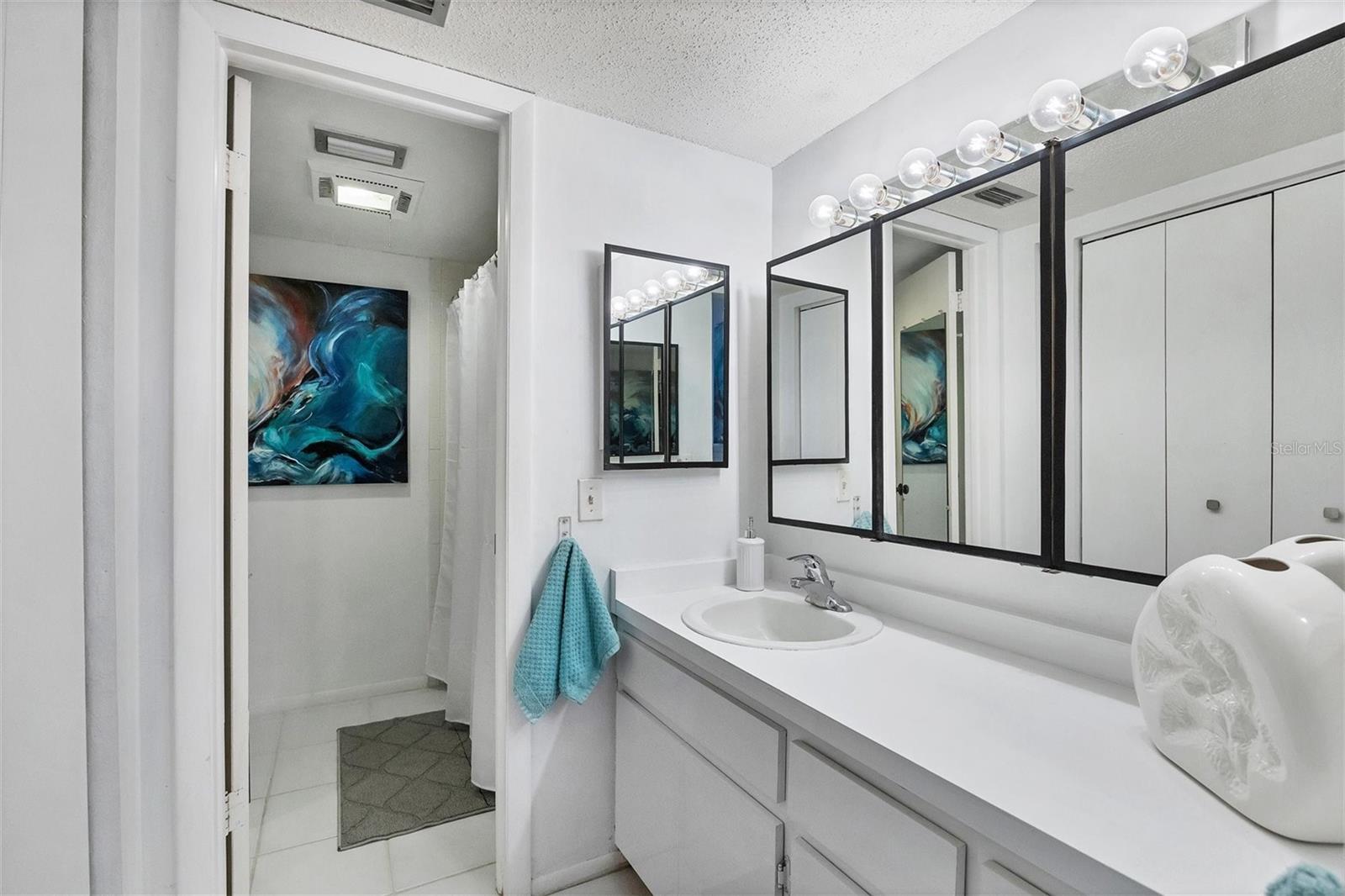 SEA VILLAGE - Residential Lease