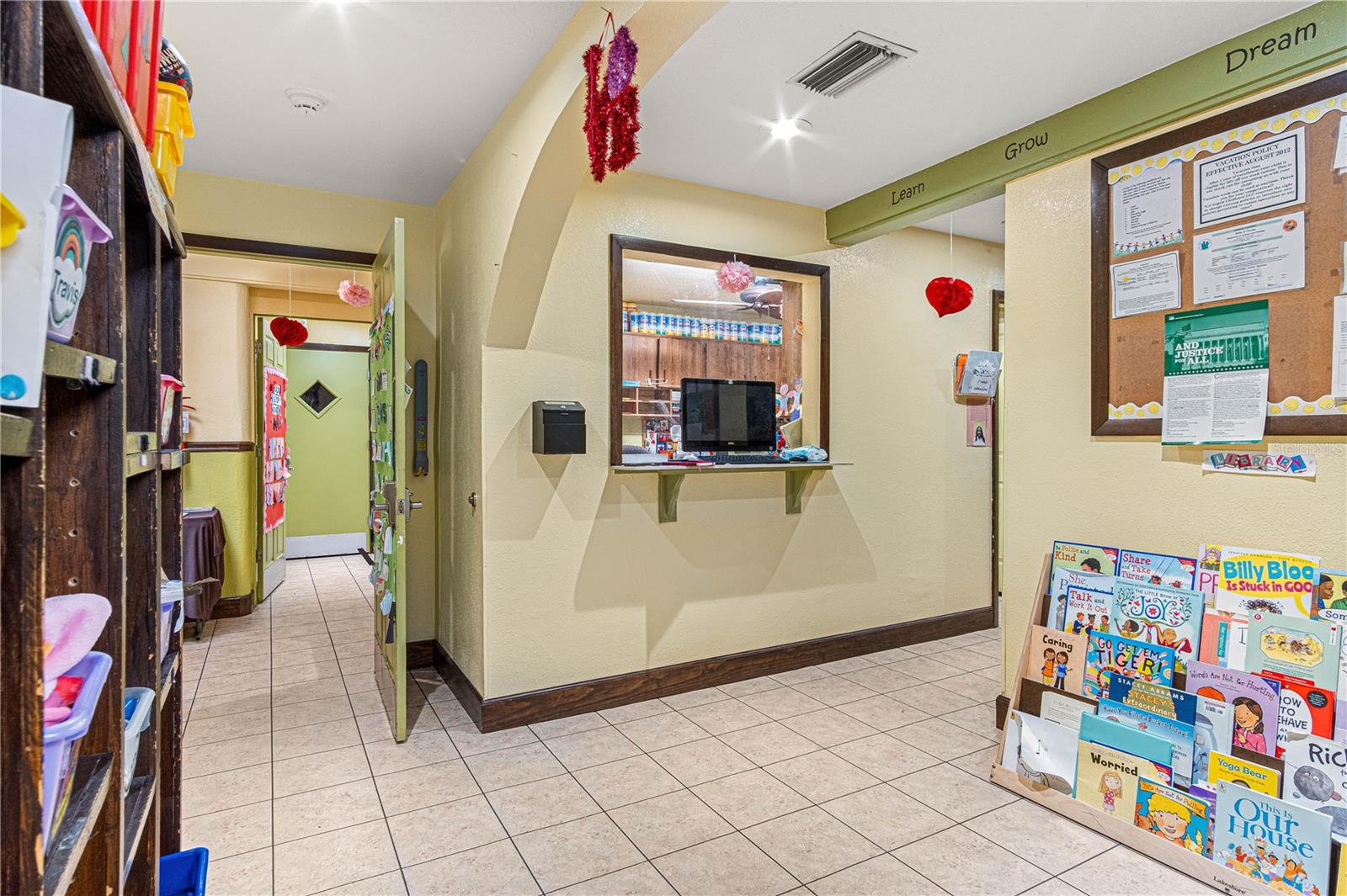 MASON HEIGHTS - Commercial Sale