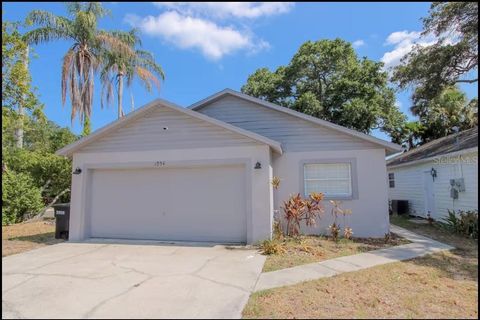 Photo of 1004 Osage Street, Clearwater, FL 33755 (MLS # TB8400084)