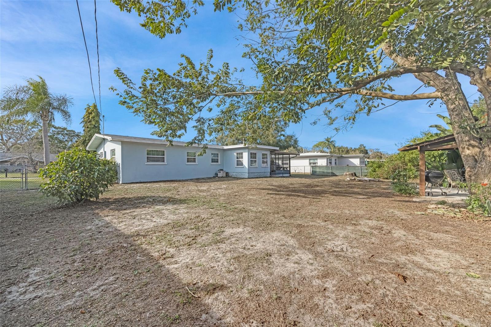 PINELLAS TERRACE - Residential