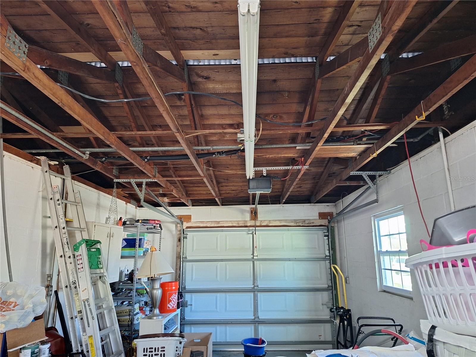 PINELLAS TERRACE - Residential