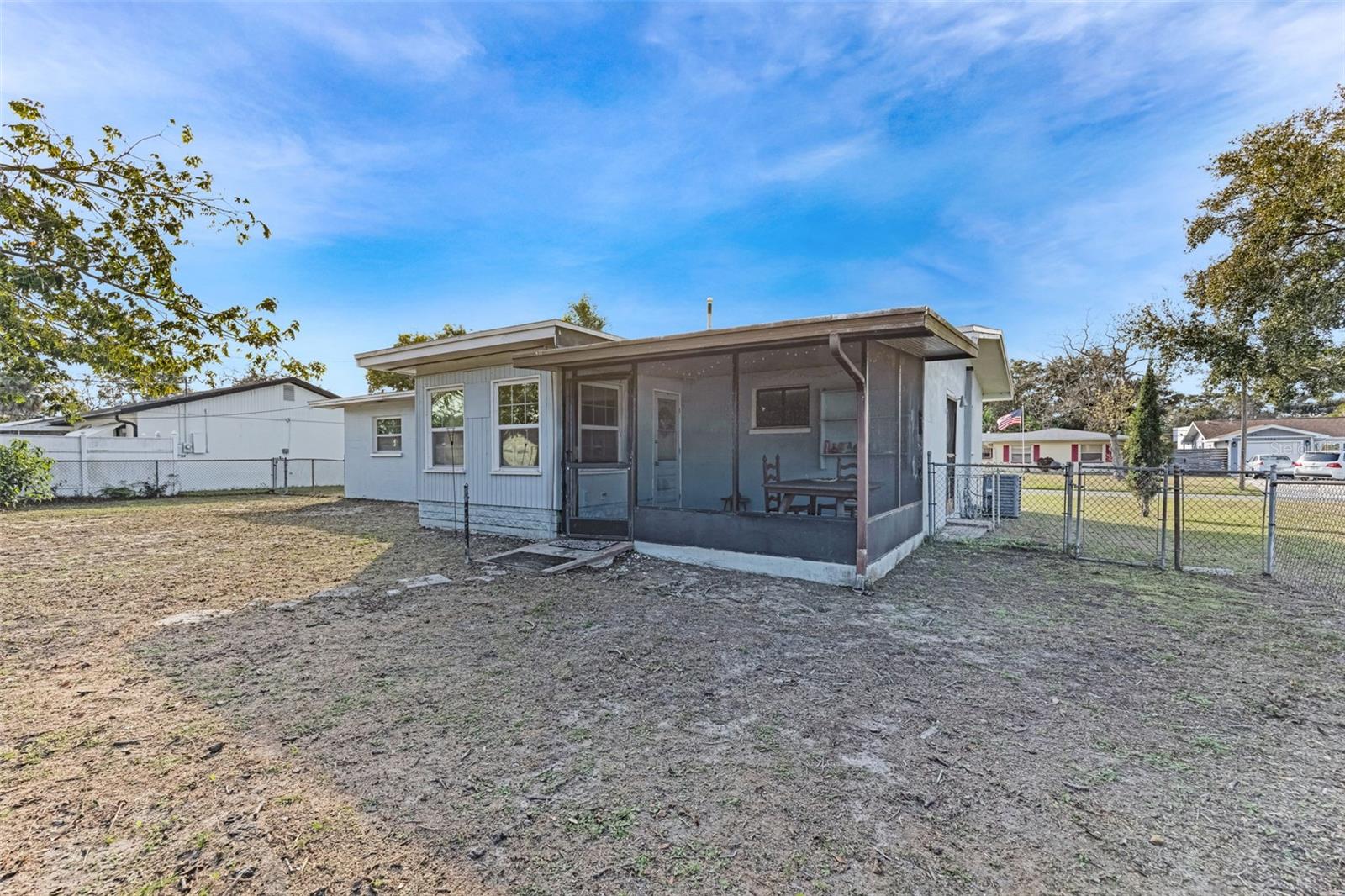 PINELLAS TERRACE - Residential