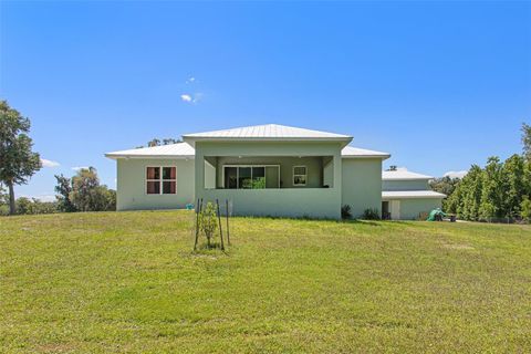 A home in BROOKSVILLE