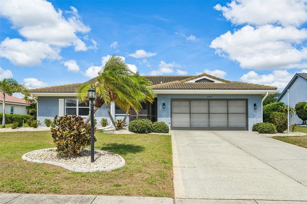 Photo of 2025 New Bedford Drive, Sun City Center, FL 33573 (MLS # TB8511425)