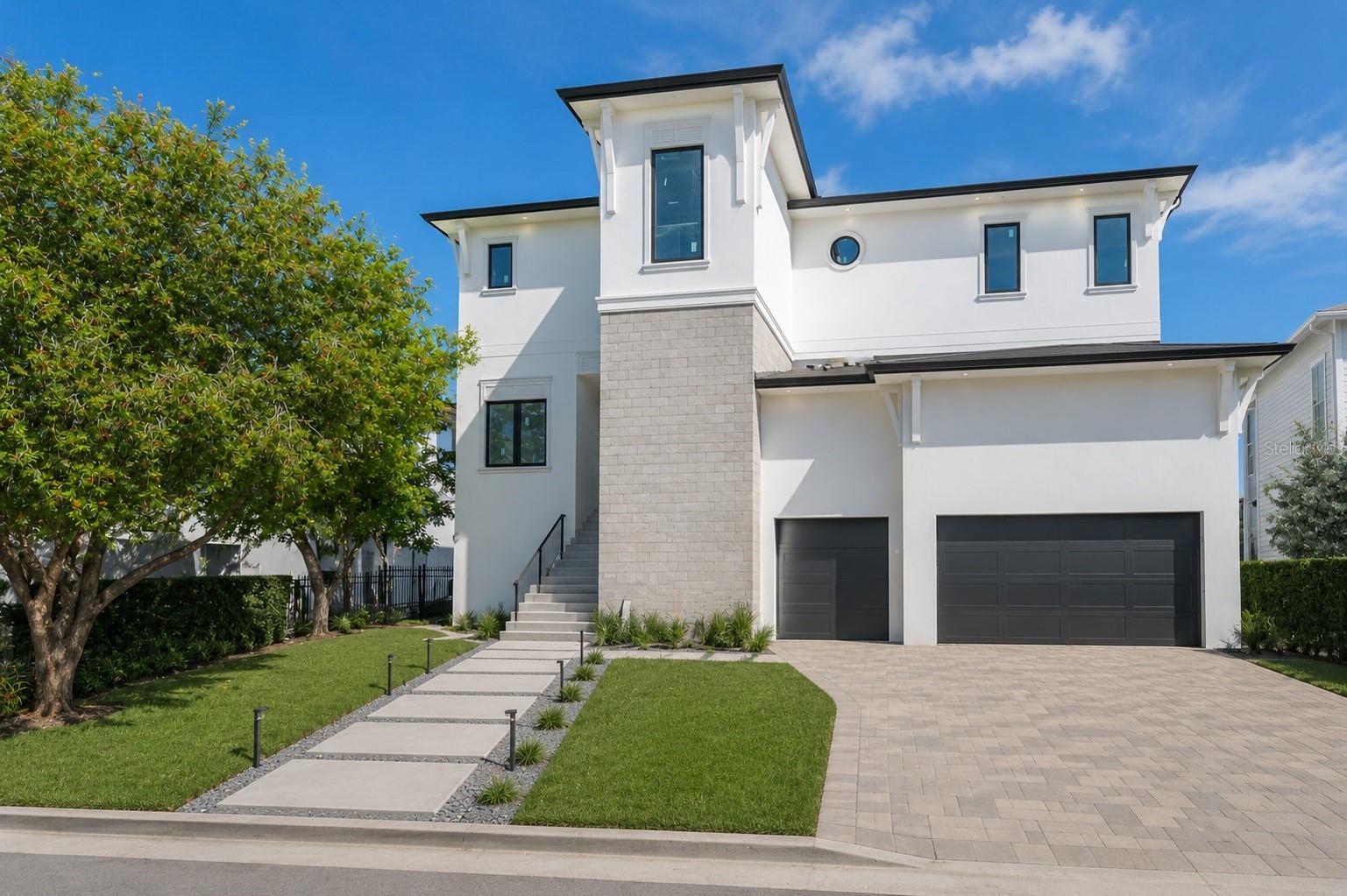 654 GENEVA PLACE