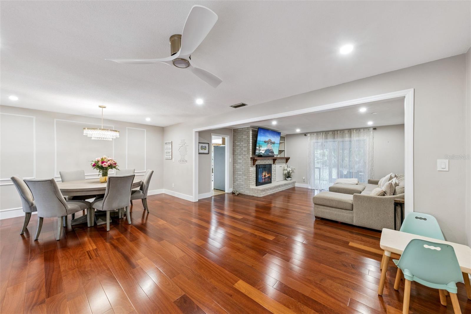 ERROL ESTATE - Residential