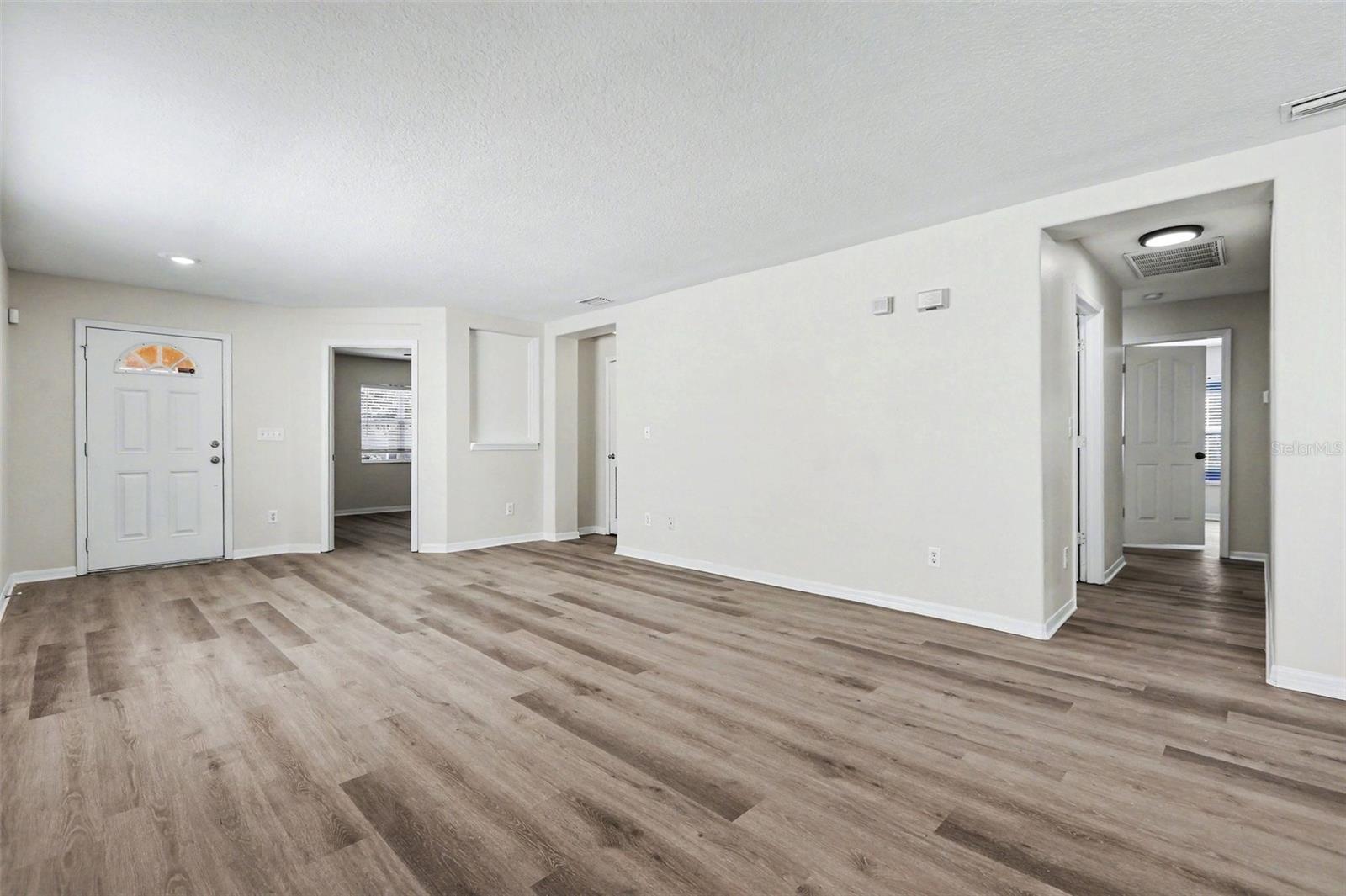 404 VINE CLIFF STREET