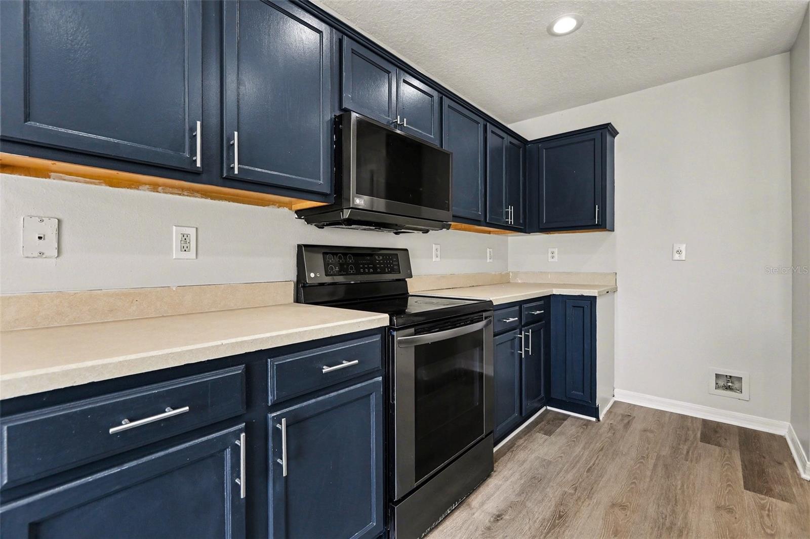 BLACKSTONE AT BAY PARK - Residential