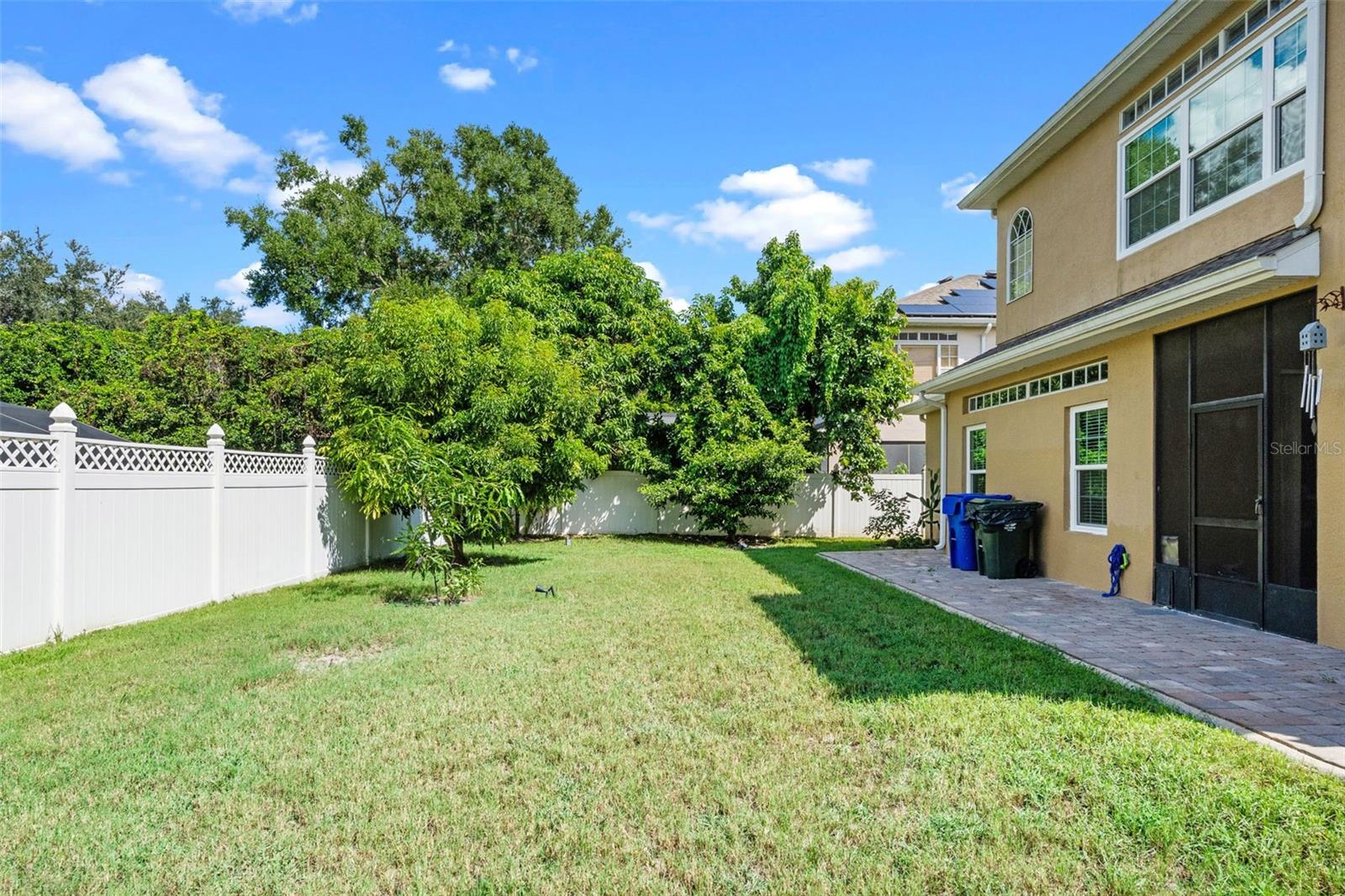 WILLOWS ON LAKE 48 35 - Residential