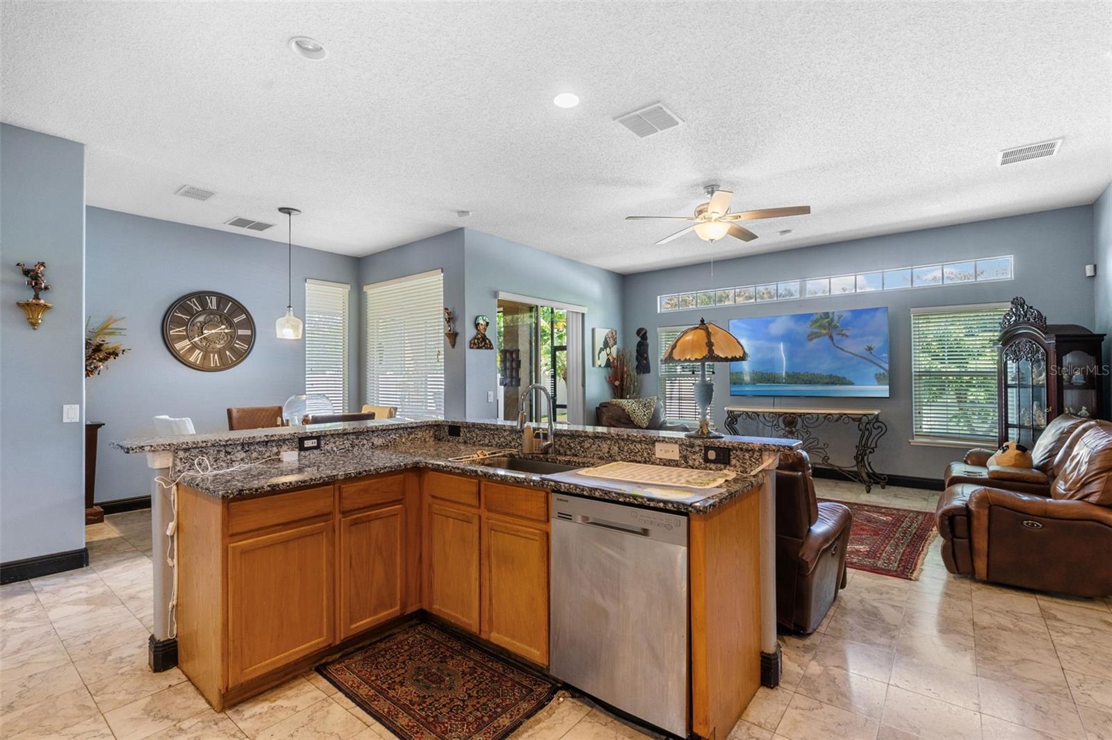 WILLOWS ON LAKE 48 35 - Residential