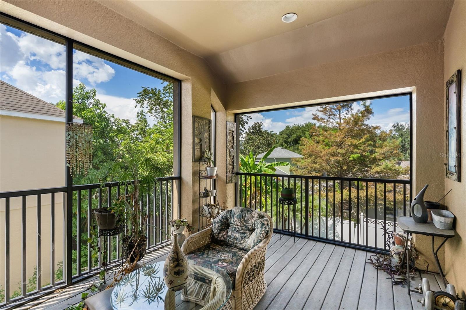 WILLOWS ON LAKE 48 35 - Residential