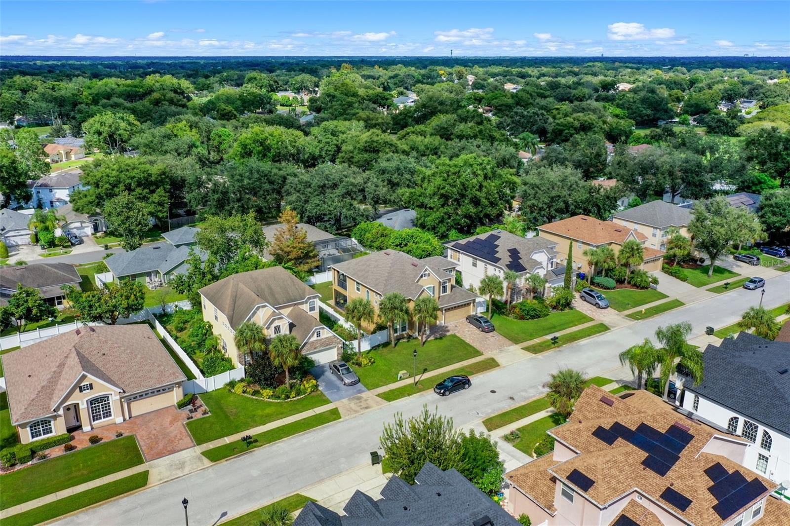 WILLOWS ON LAKE 48 35 - Residential