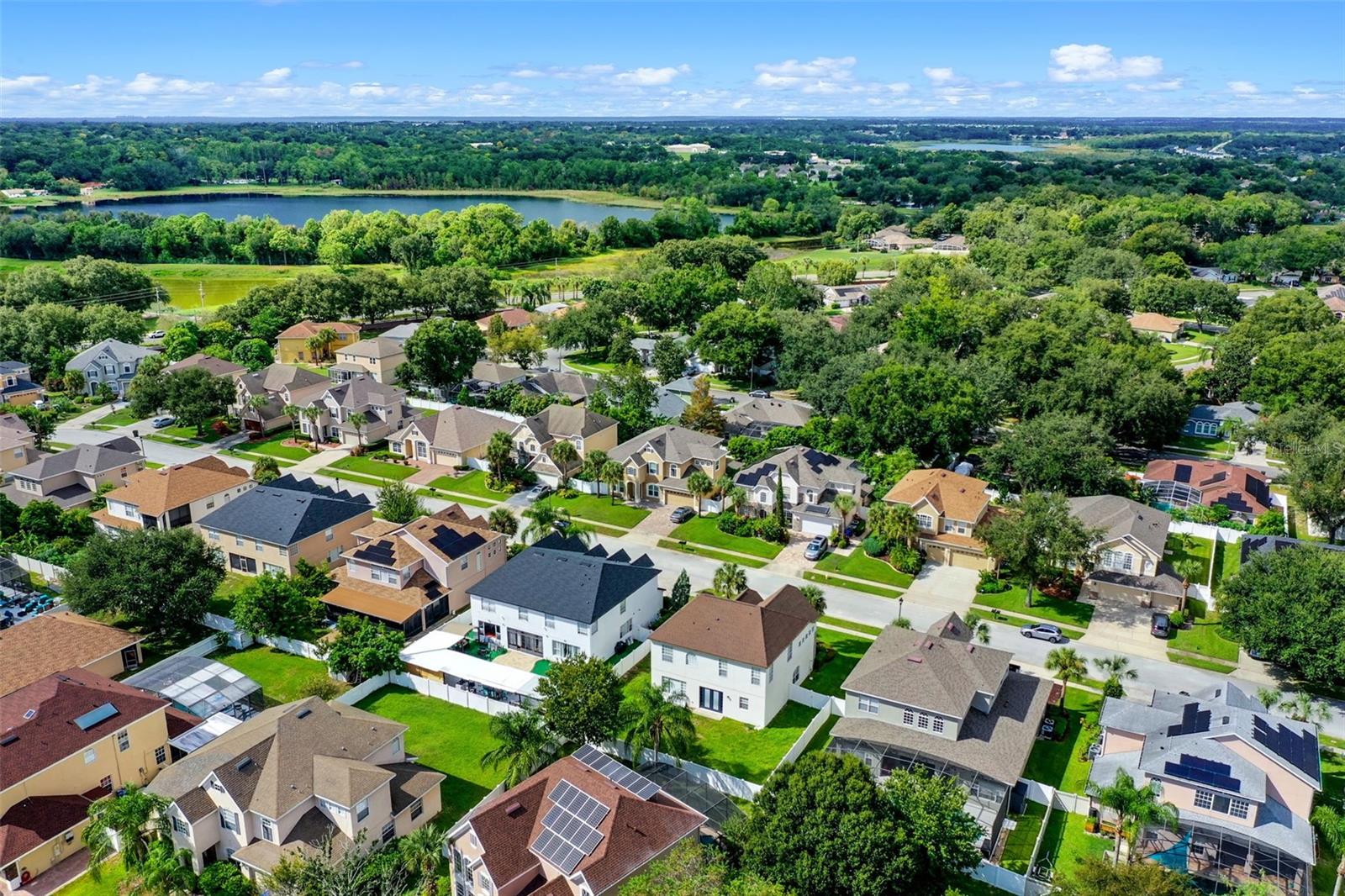 WILLOWS ON LAKE 48 35 - Residential