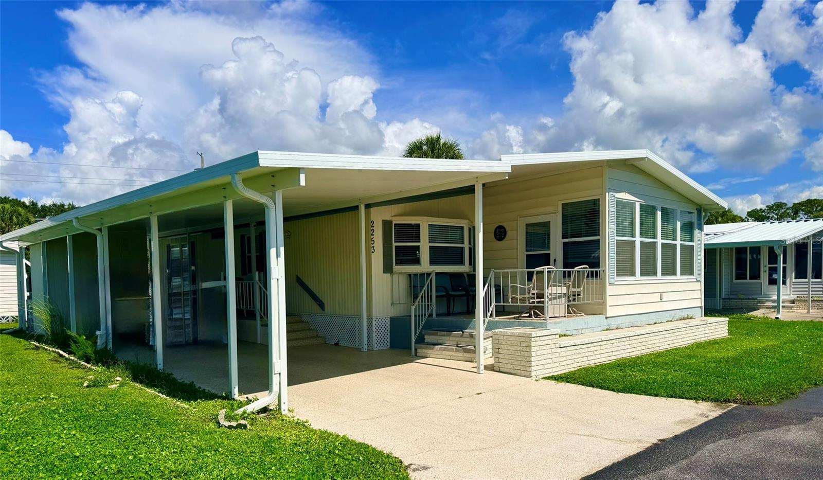 2253 PIAZZA DRIVE