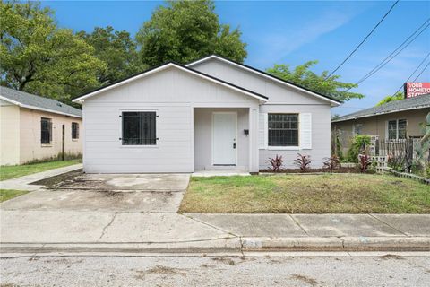 Photo of 716 Grove Avenue, Orlando, FL 32805 (MLS # O6417688)