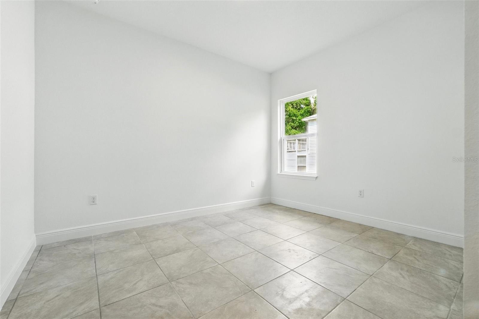 CITRUS SPGS UNIT 18 - Residential