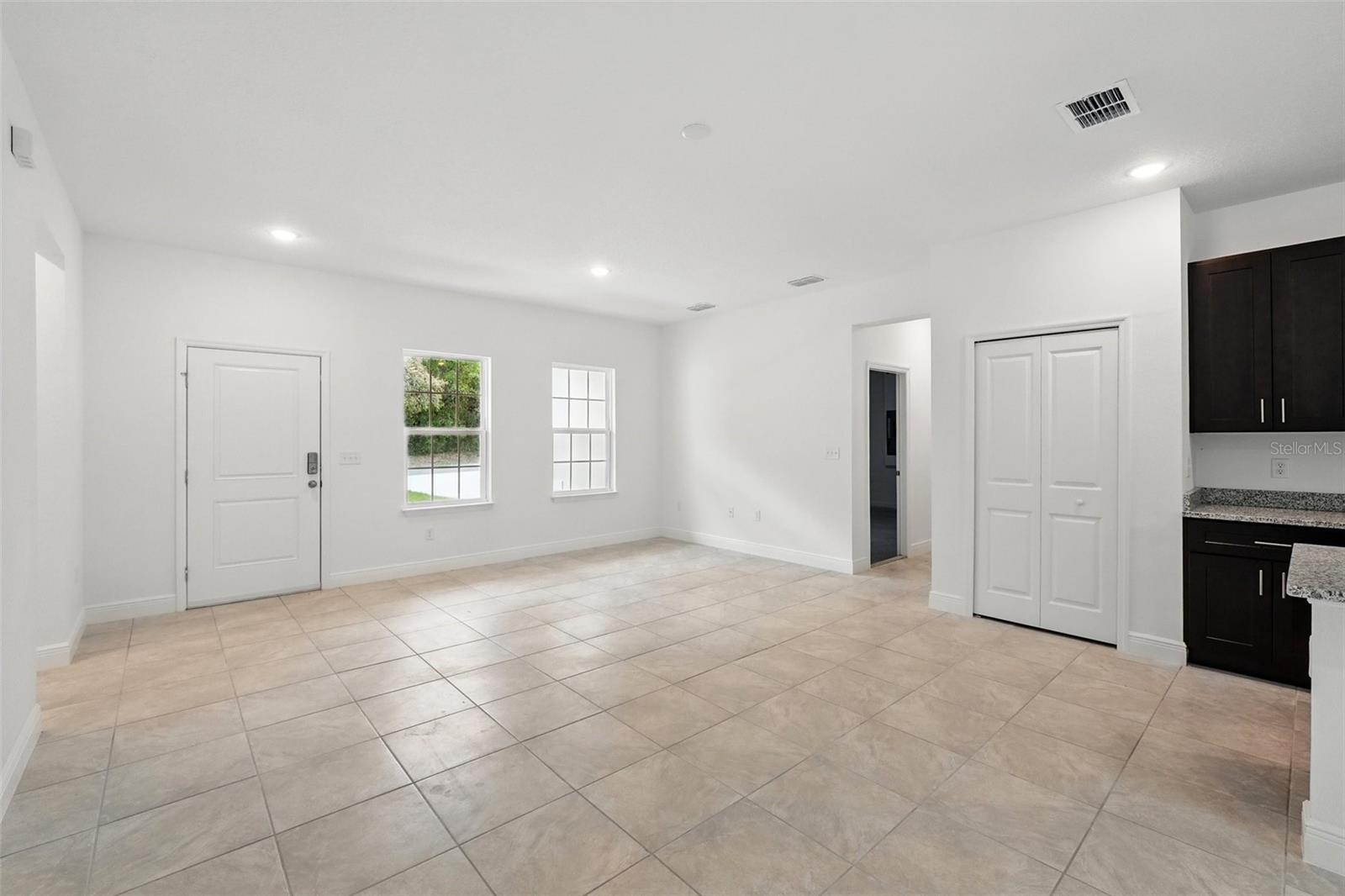 CITRUS SPGS UNIT 18 - Residential