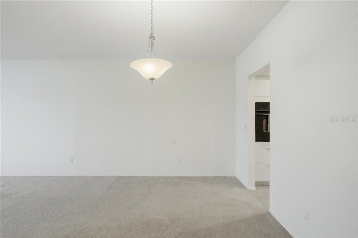 ON TOP OF THE WORLD - Residential