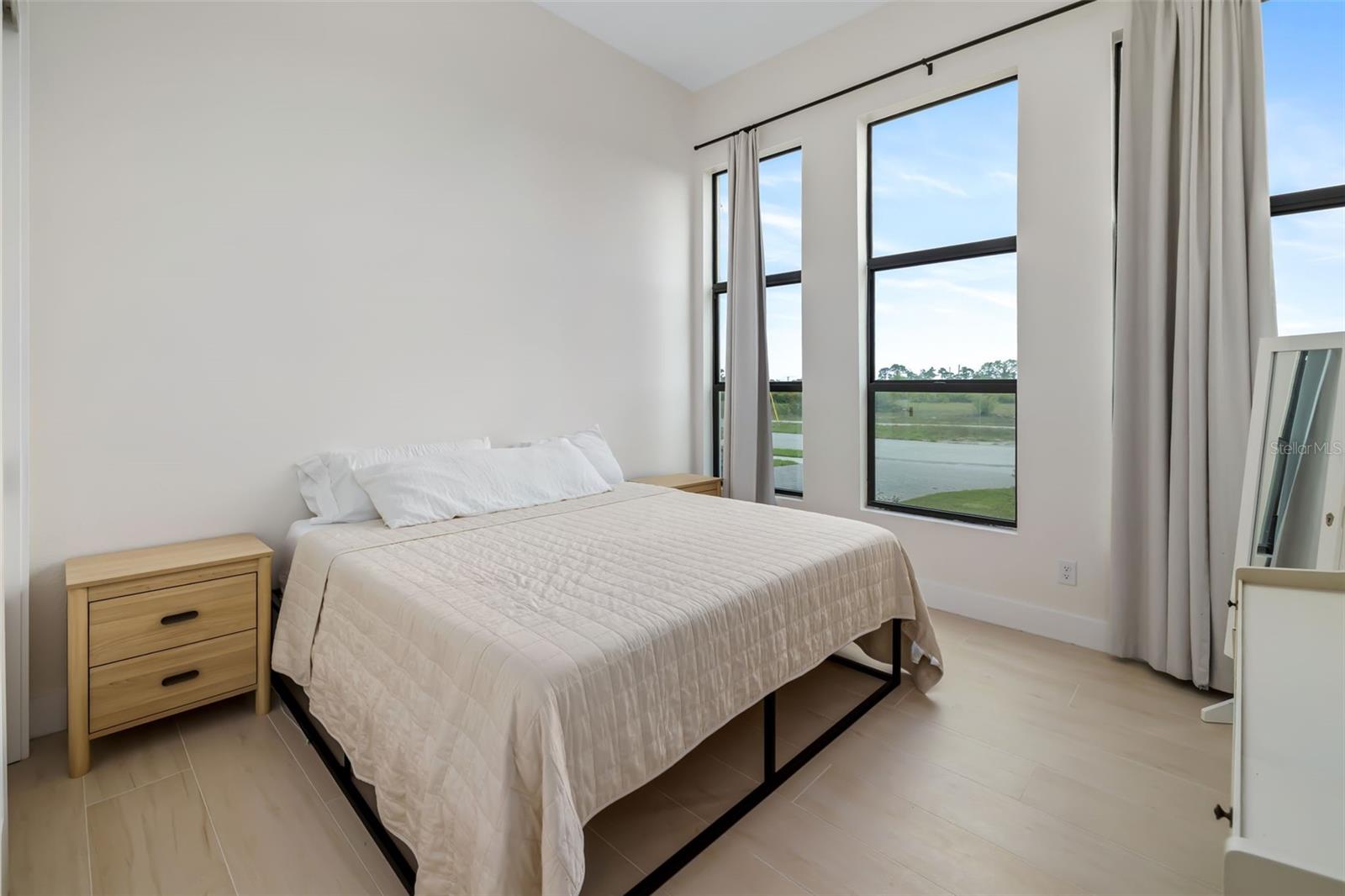 ROTONDA SANDS - Residential