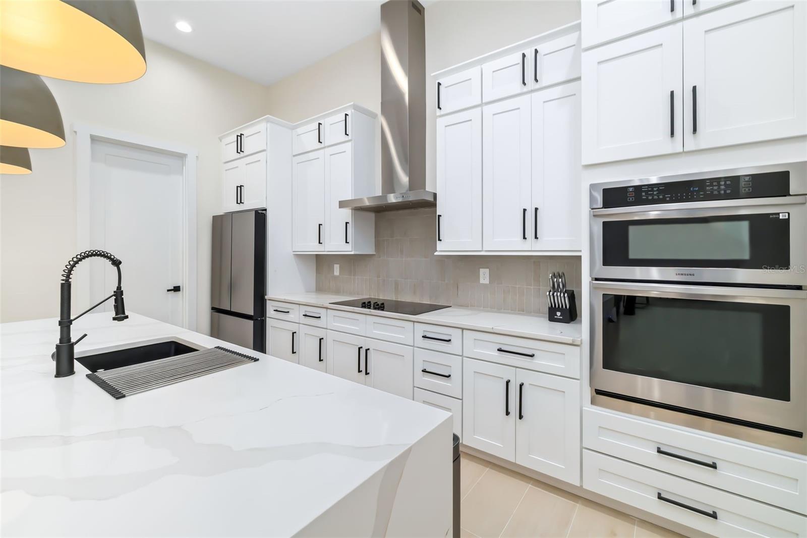 ROTONDA SANDS - Residential