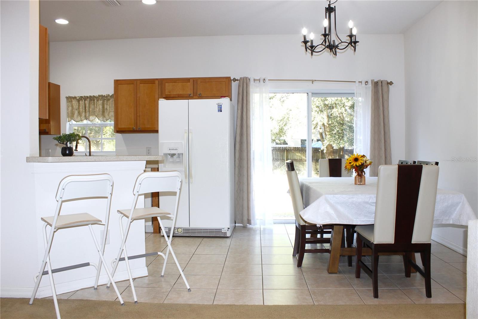 WHISPERING OAKS TWNHMS - Residential