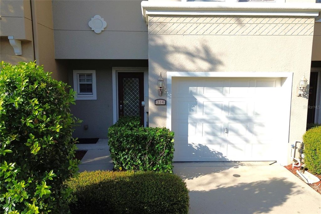 Photo of 314 Summer Clouds Pl, Brandon, FL 33511 (MLS # TB8443981)