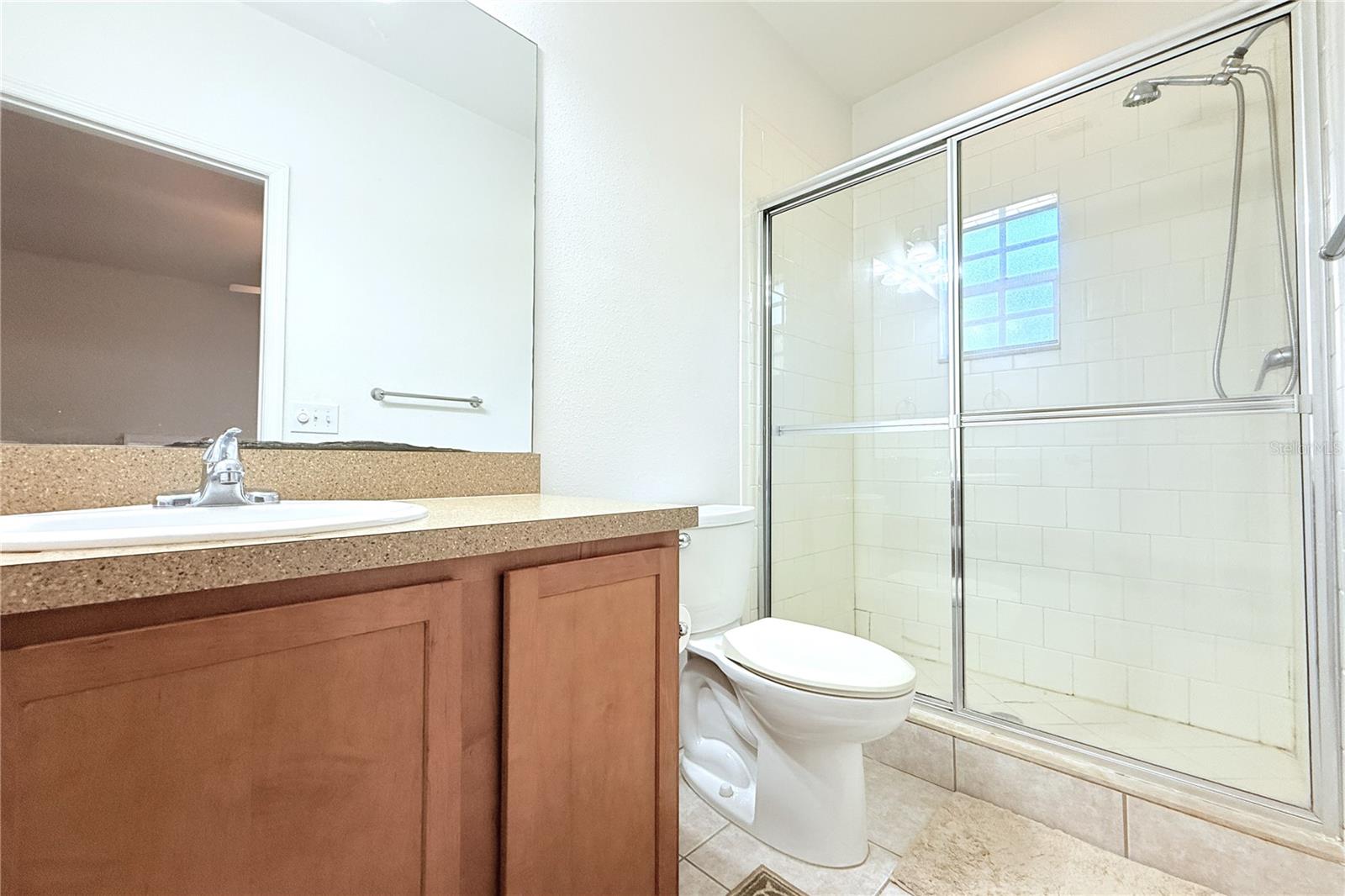 WHISPERING OAKS TWNHMS - Residential