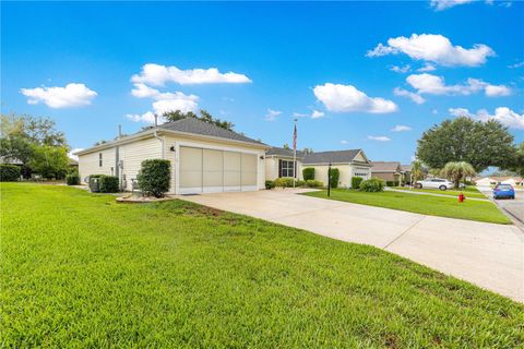 Photo of 9161 SE 169th Bentley Street, The Villages, FL 32162 (MLS # OM704548)