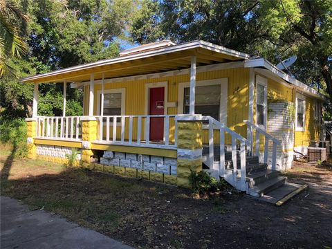 Photo of 1045 13th Avenue S, St Petersburg, FL 33705 (MLS # TB8375641)
