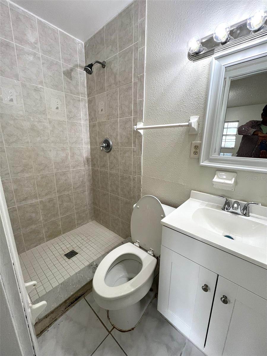 TROPICAL PARK UNIT 1 - Residential