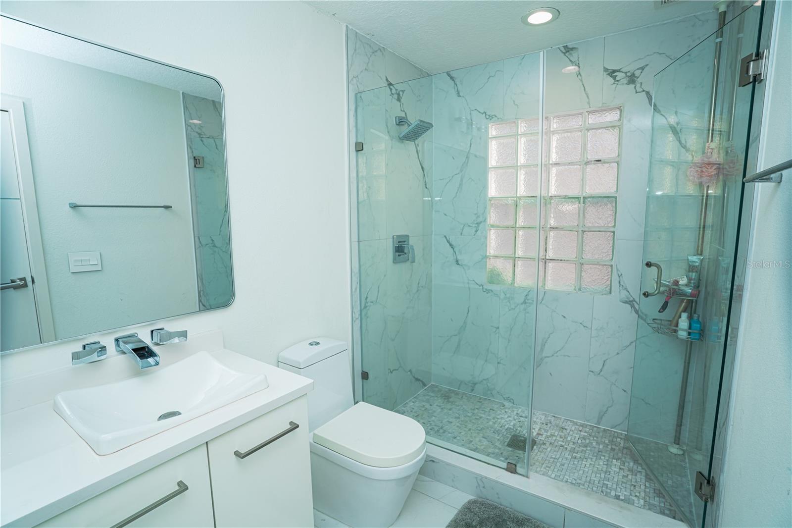 TOSCANA W - Residential