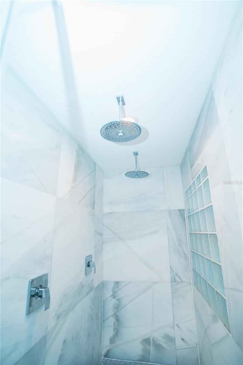 TOSCANA W - Residential