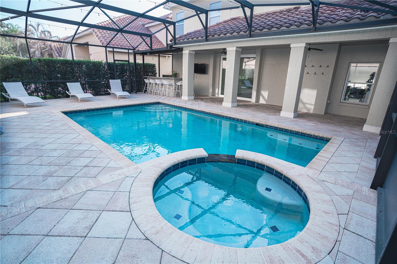 TOSCANA W - Residential