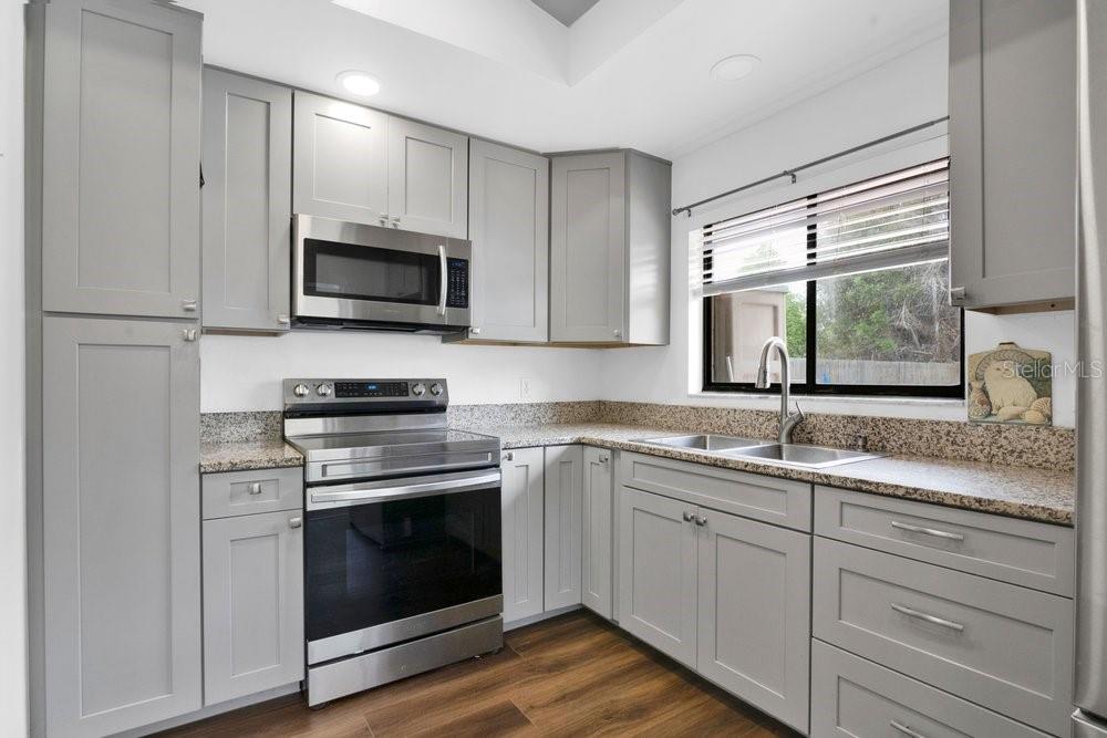 SKY LAKE SOUTHC - Residential