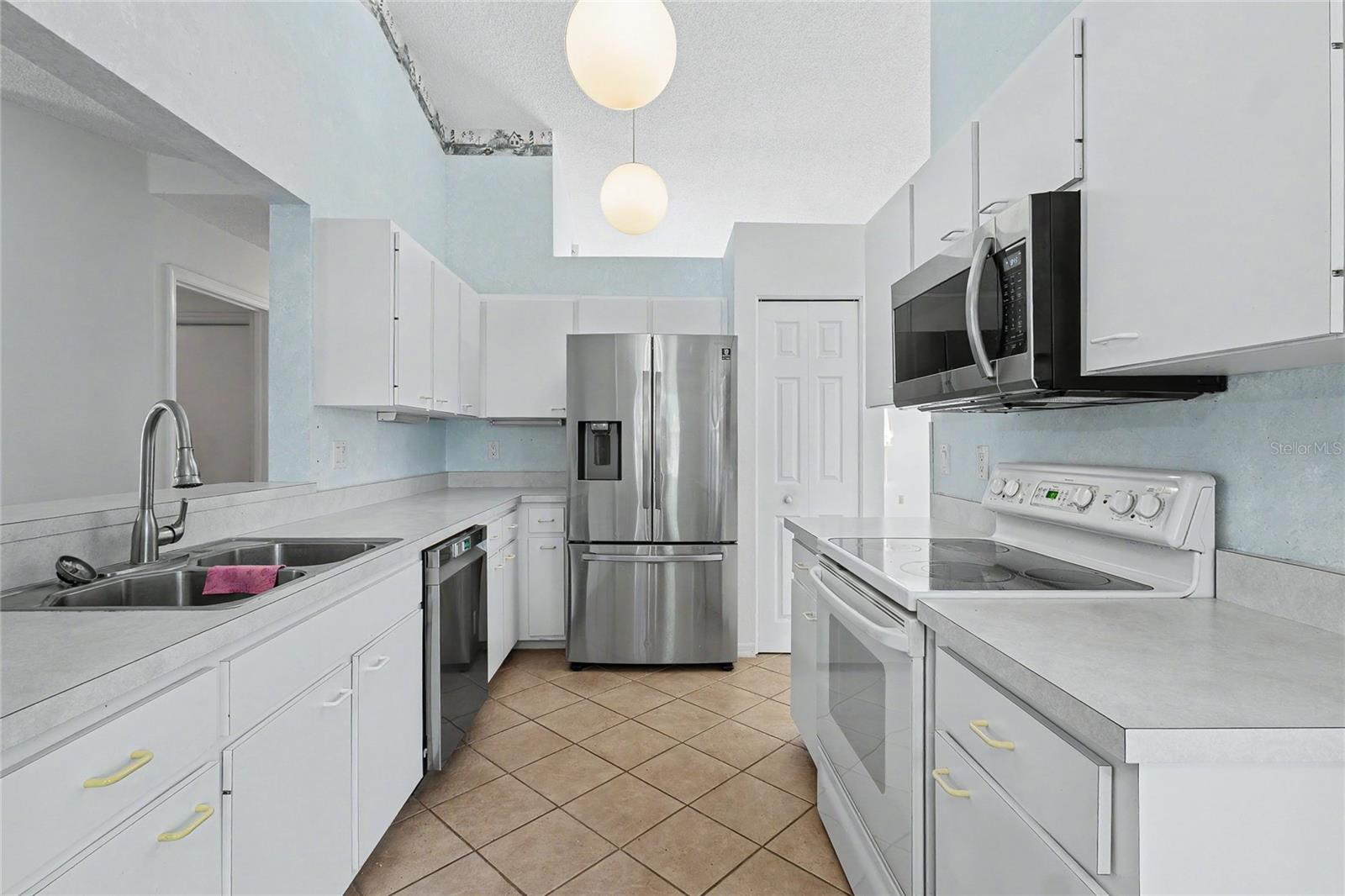 BRIARWOOD UNITS 1&2 - Residential