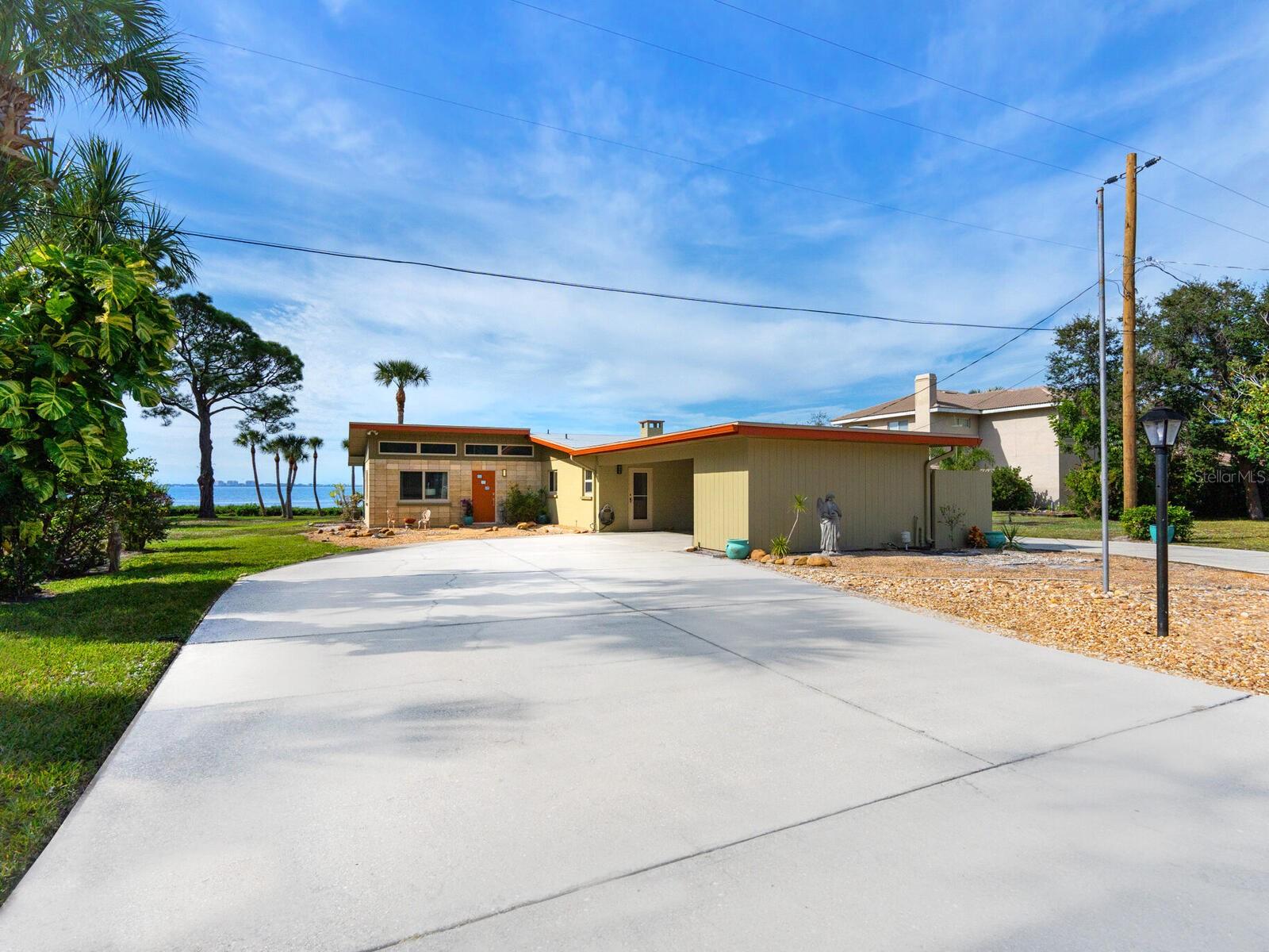WHITFIELD ESTATES UNIT 1 - Residential