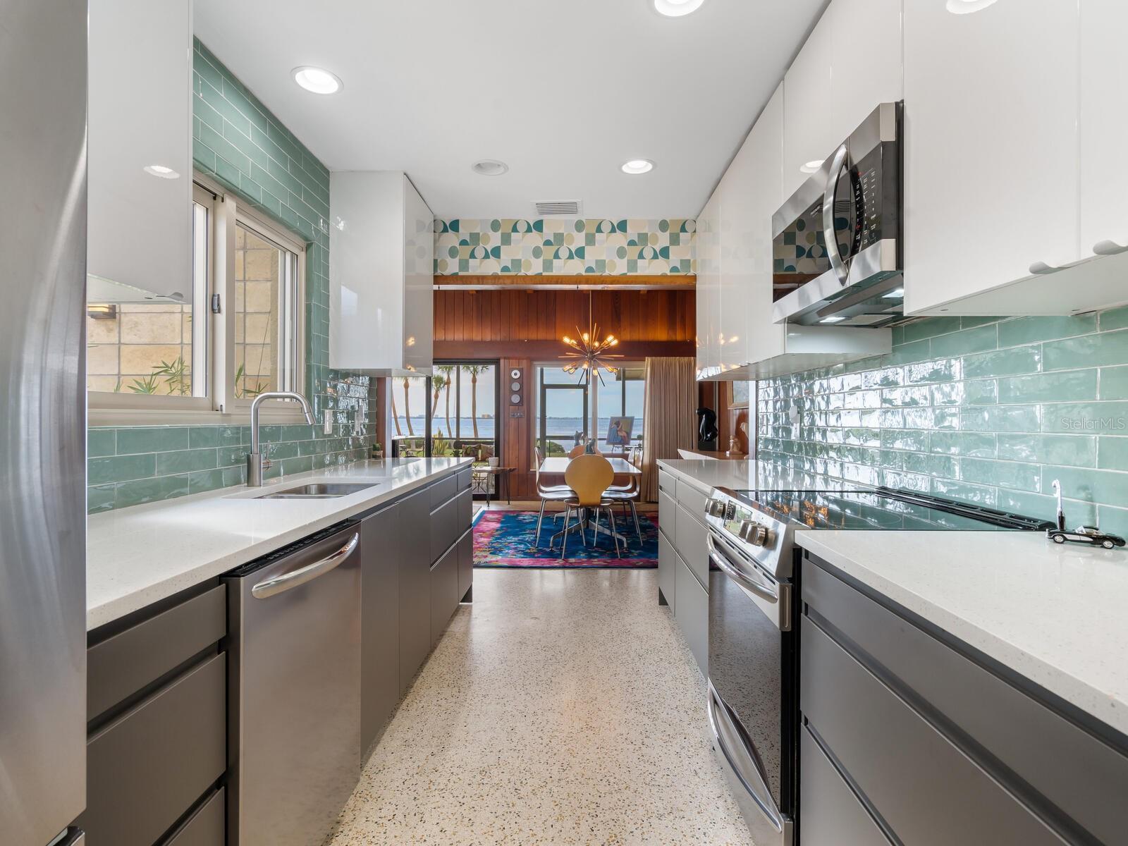 WHITFIELD ESTATES UNIT 1 - Residential