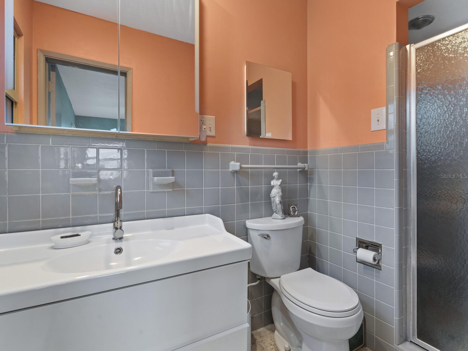 WHITFIELD ESTATES UNIT 1 - Residential