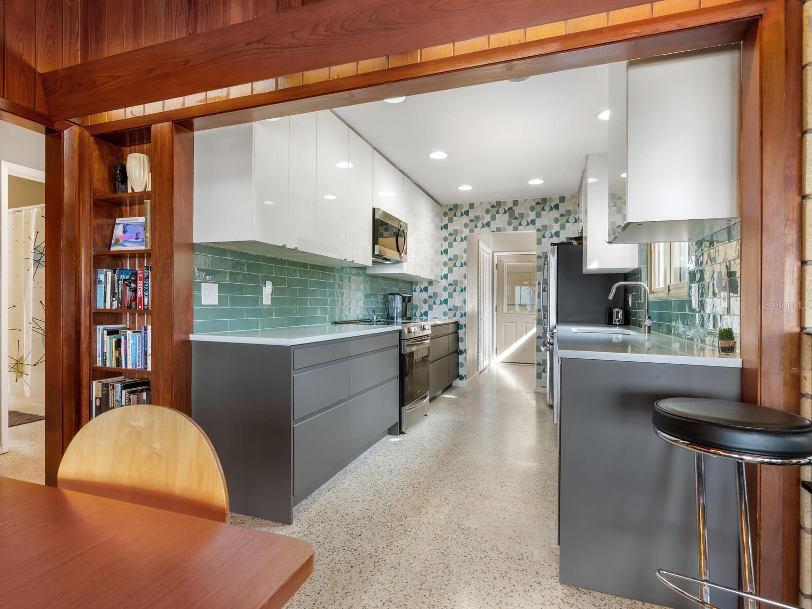 WHITFIELD ESTATES UNIT 1 - Residential