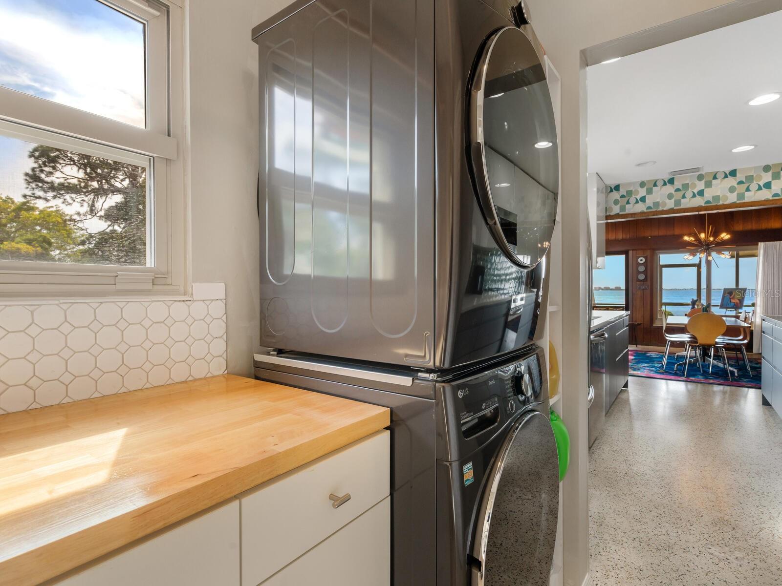 WHITFIELD ESTATES UNIT 1 - Residential