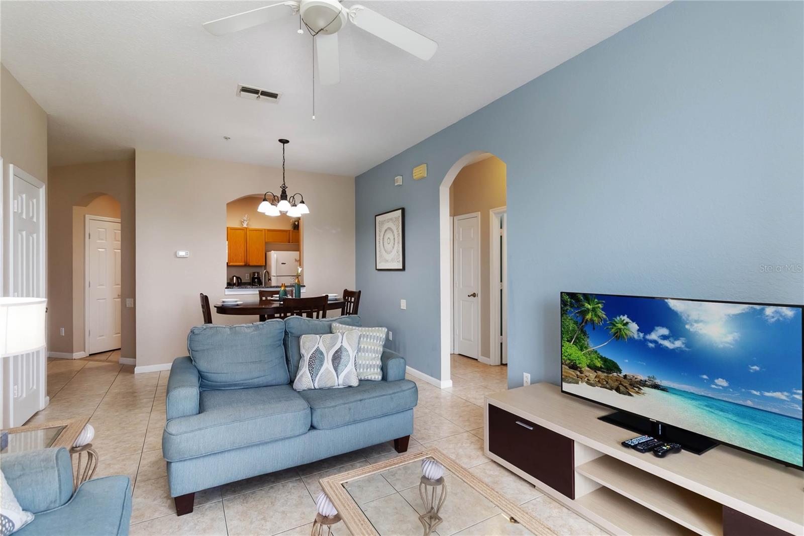 WYNDHAM PALMS CONDO PH 6 - Residential