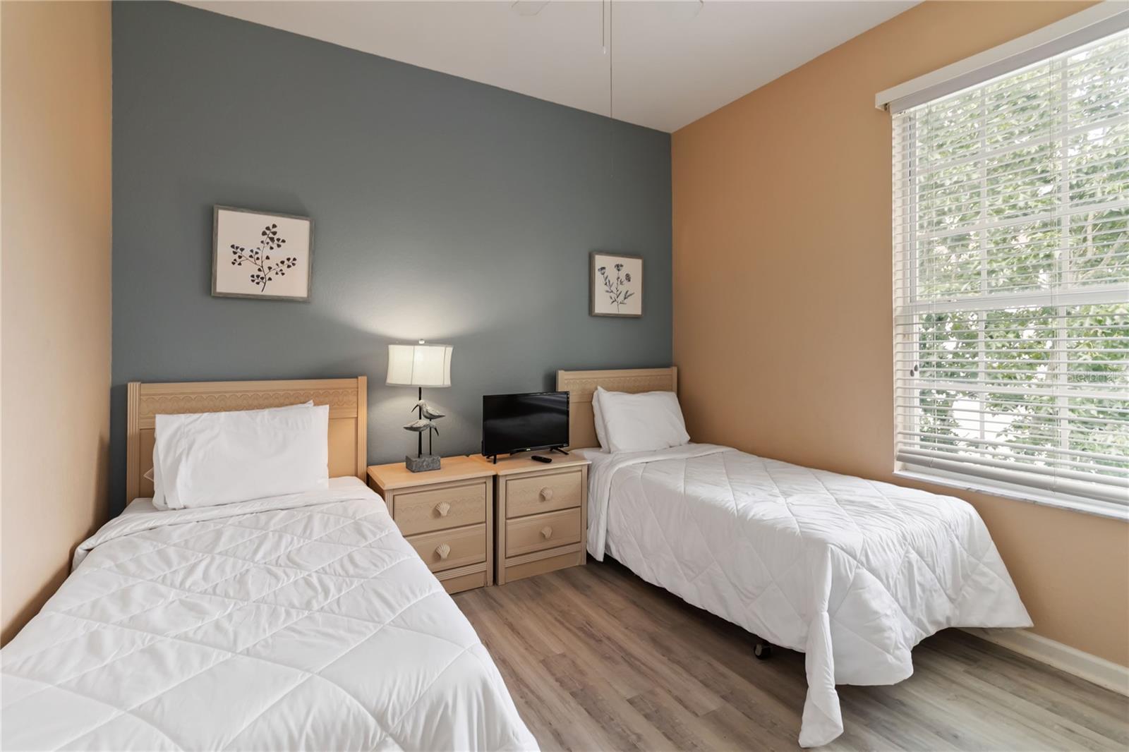 WYNDHAM PALMS CONDO PH 6 - Residential