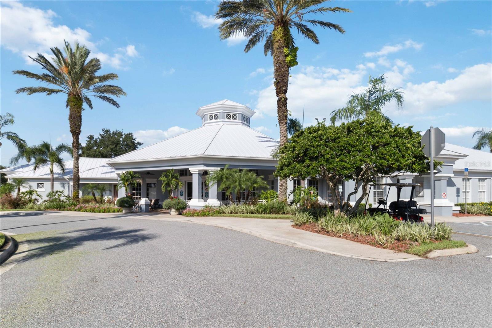 WYNDHAM PALMS CONDO PH 6 - Residential