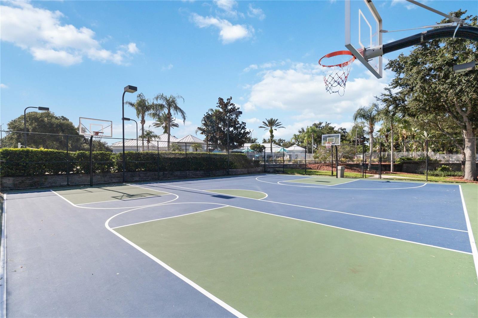 WYNDHAM PALMS CONDO PH 6 - Residential