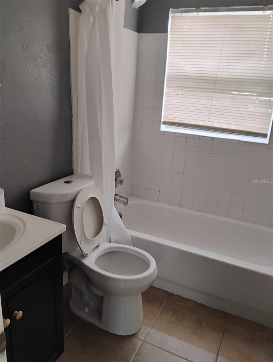 ORANGE ESTATES - Residential