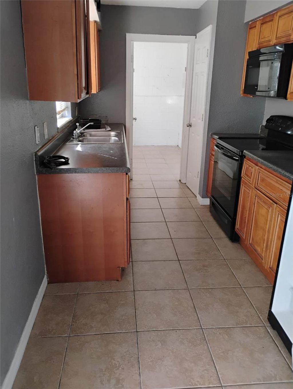 Photo of 801 Orange Grove Drive, Altamonte Springs, FL 32701 (MLS # S5141996)