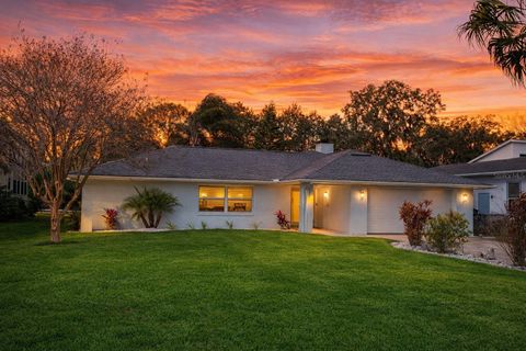 Photo of 4980 Deep Water Point S, Homosassa, FL 34448 (MLS # TB8346133)